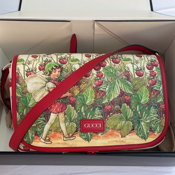 Gucci • Strawberry Fairy Messenger Bag - Picture 17 of 17